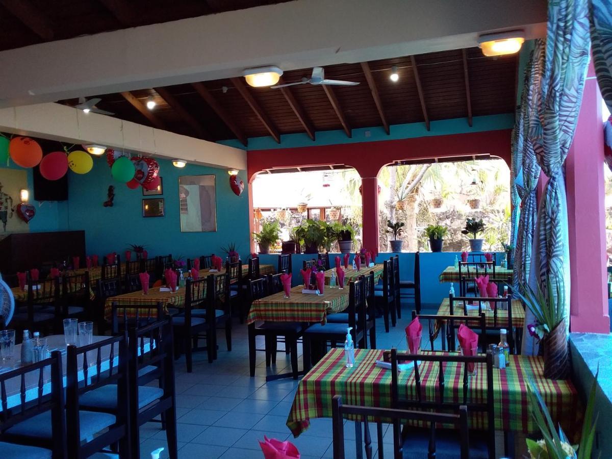 Sunset Bay Club & Seaside Dive Resort Salisbury Esterno foto
