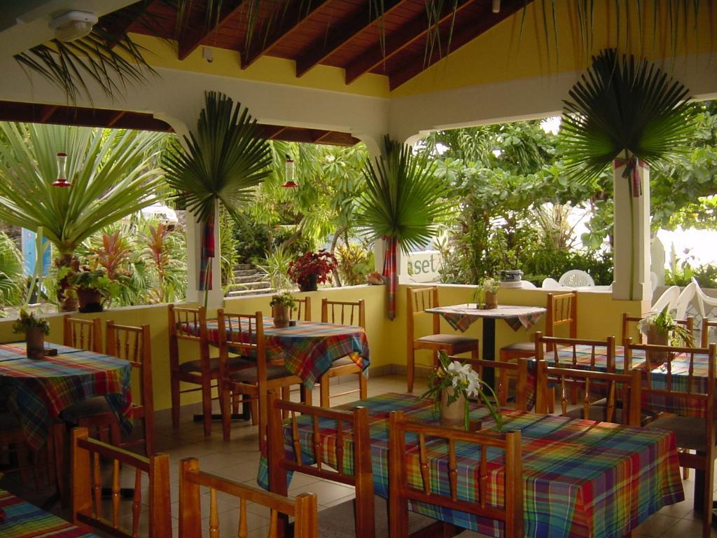 Sunset Bay Club & Seaside Dive Resort Salisbury Esterno foto